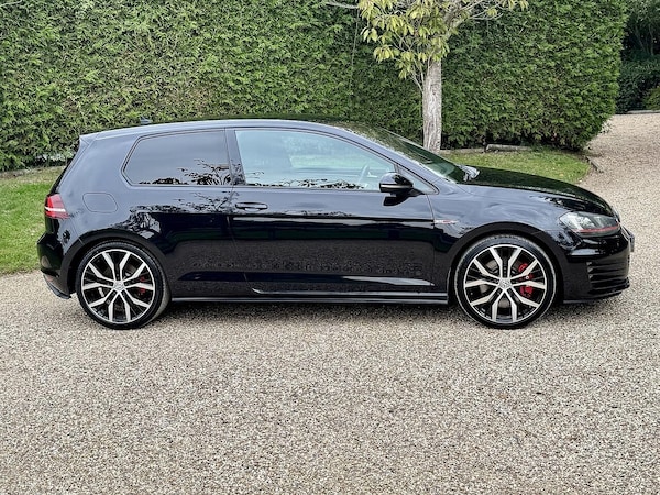 Used Volkswagen Golf 2016 for sale - 76152180: Photo 19