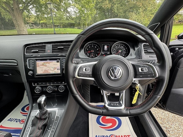 Used Volkswagen Golf 2016 for sale - 76152180: Photo 39