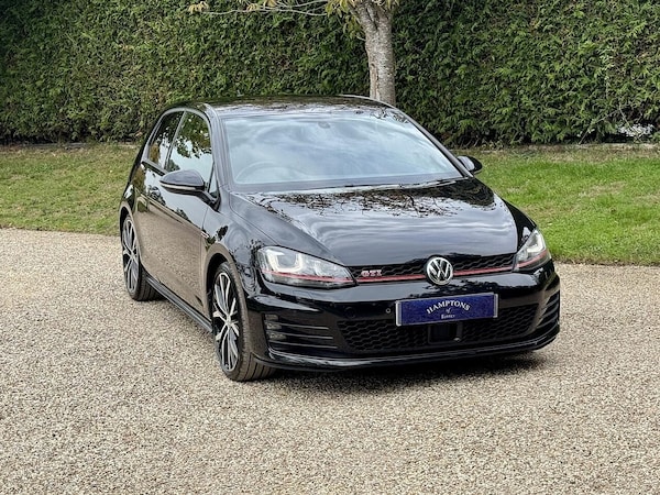 Used Volkswagen Golf 2016 for sale - 76152180: Photo 5