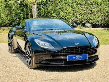Used Aston Martin DB11 2018 for sale - 75883747: Photo