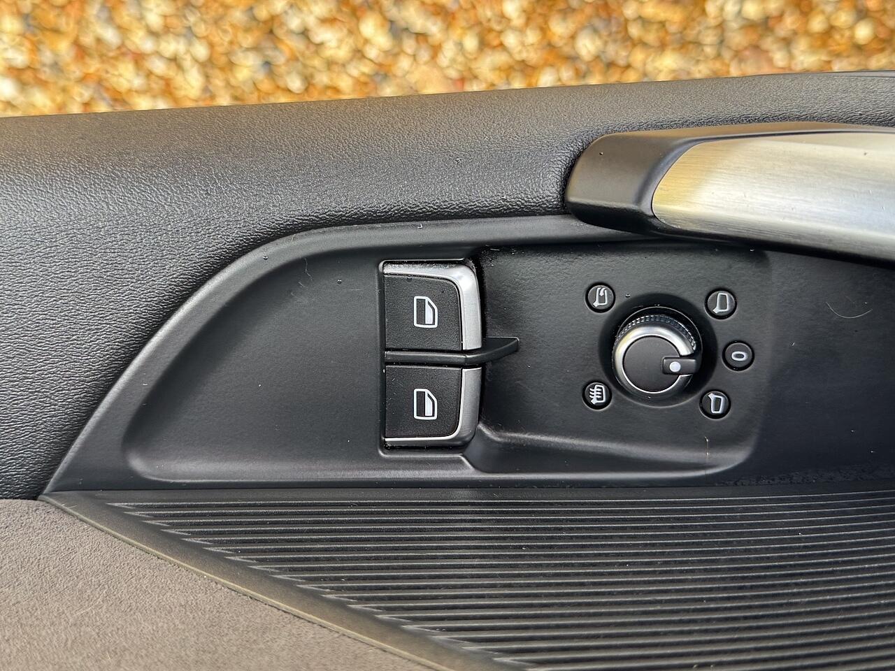 Used Audi TT 2017 for sale - 76326611: Photo 40