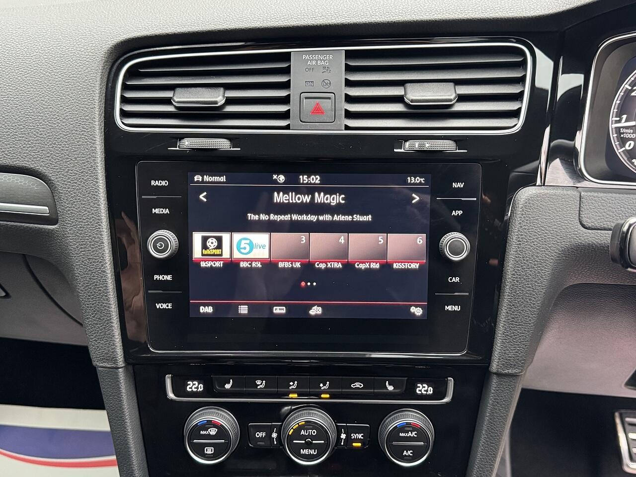 Used Volkswagen Golf 2019 for sale - 76424632: Photo 28