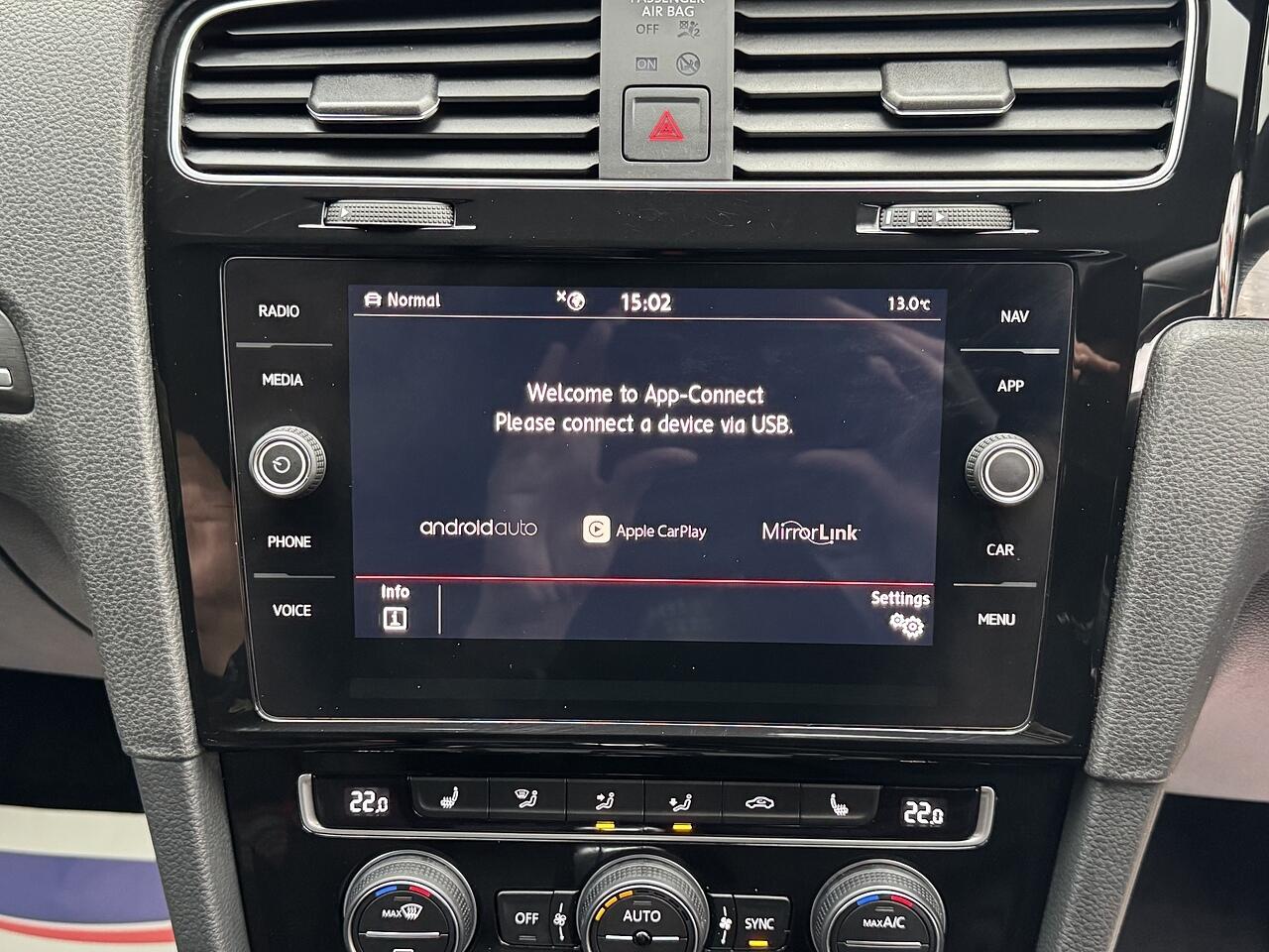 Used Volkswagen Golf 2019 for sale - 76424632: Photo 30