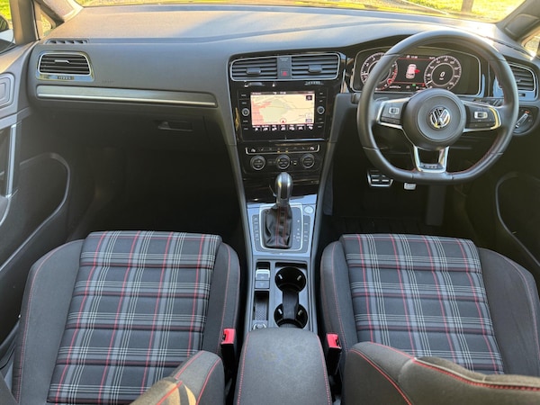 Used Volkswagen Golf 2019 for sale - 76072724: Photo 16