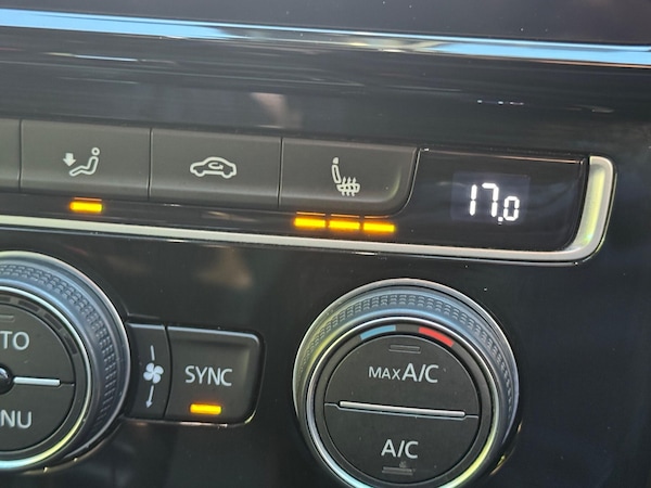 Used Volkswagen Golf 2019 for sale - 76072724: Photo 22