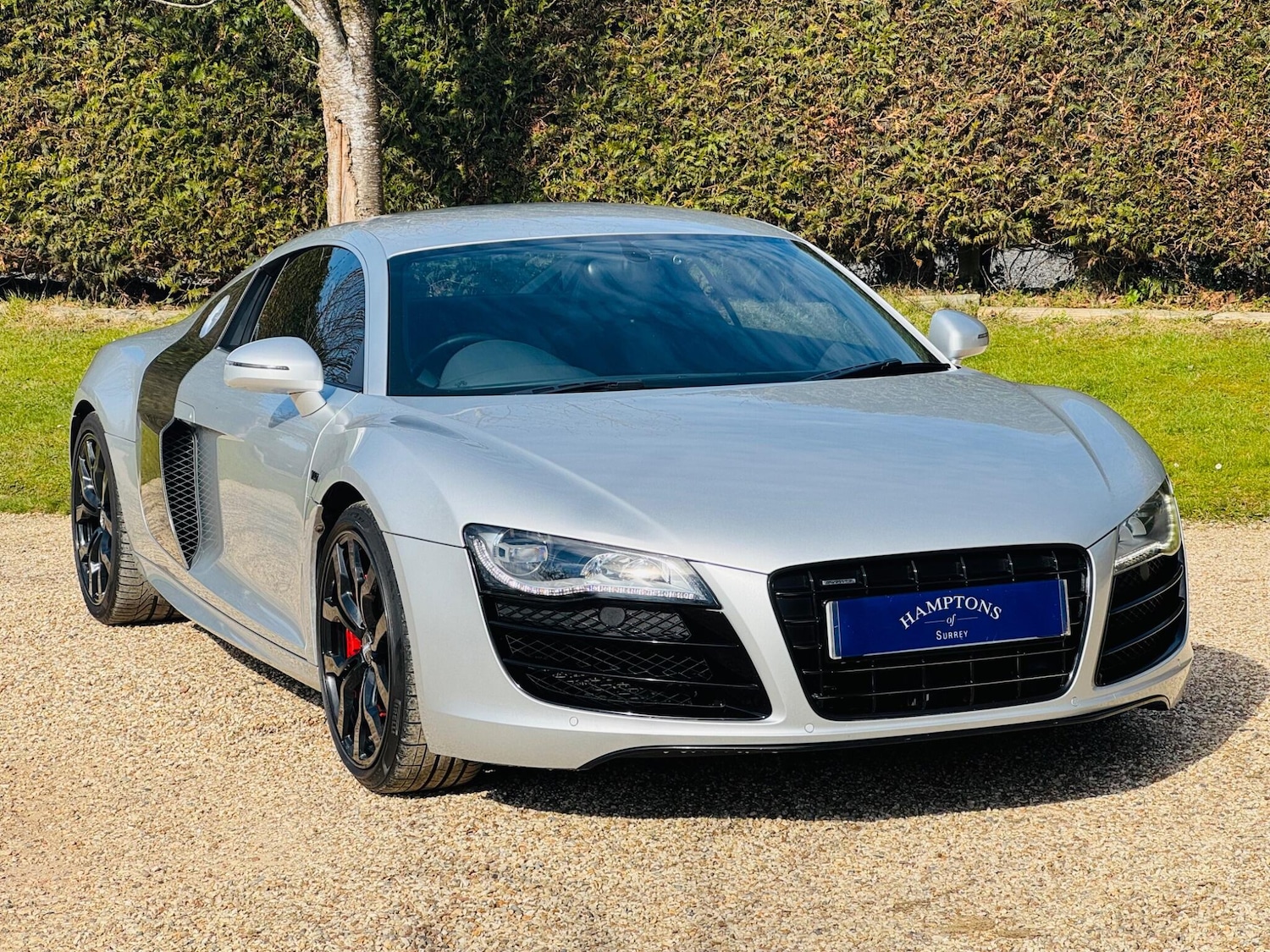 Used Audi R8 2012 for sale - 76457879: Photo 2