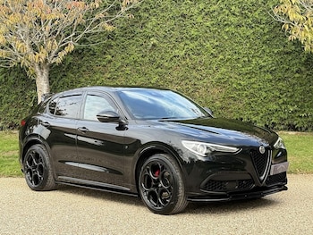 Used Alfa Romeo Stelvio 2022 for sale - 76189140: Photo 2