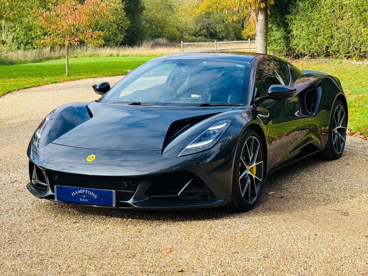 Used Lotus Emira 2023 for sale - 76360121: Photo 4