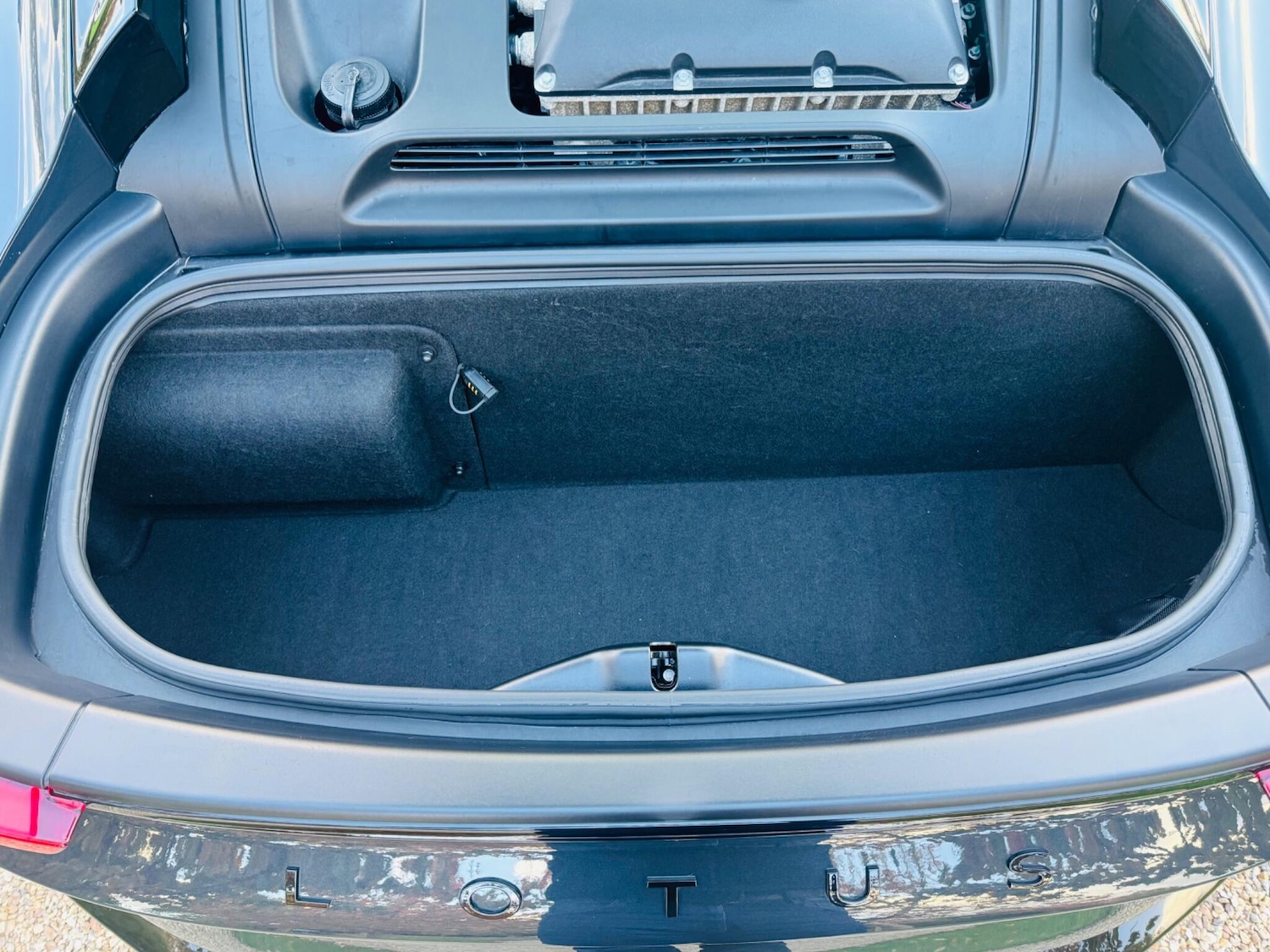 Used Lotus Emira 2023 for sale - 76360121: Photo 40