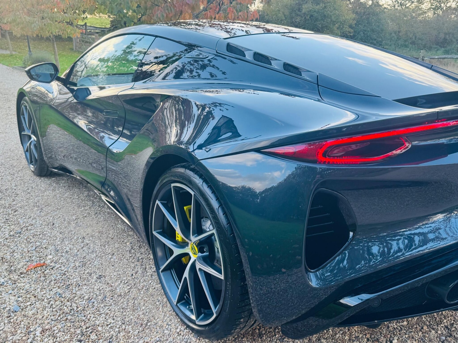 Used Lotus Emira 2023 for sale - 76360121: Photo 44