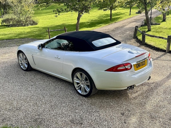 Used Jaguar XKR 2011 for sale - 76137725: Photo 10