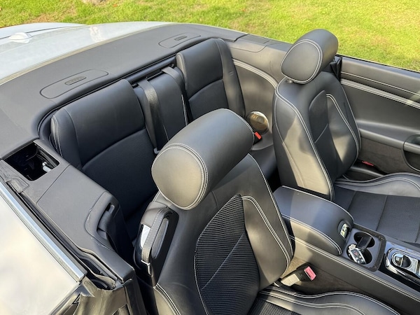 Used Jaguar XKR 2011 for sale - 76137725: Photo 18