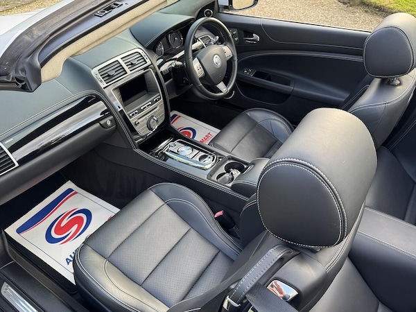 Used Jaguar XKR 2011 for sale - 76137725: Photo 34
