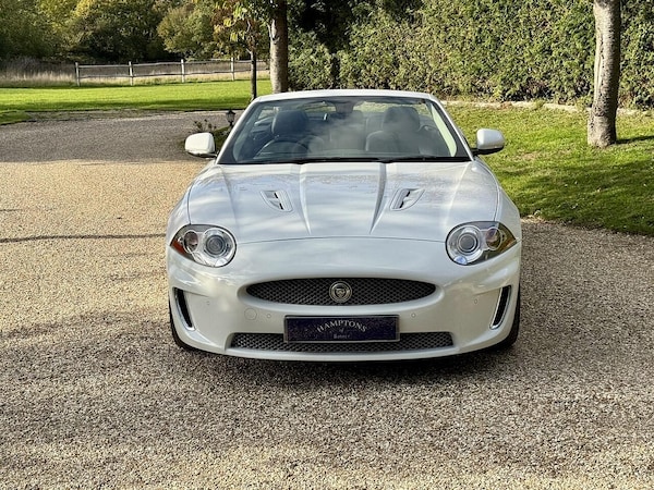 Used Jaguar XKR 2011 for sale - 76137725: Photo 49