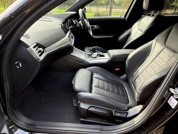 Used BMW 3 Series 2021 for sale - 76239893: Photo 31