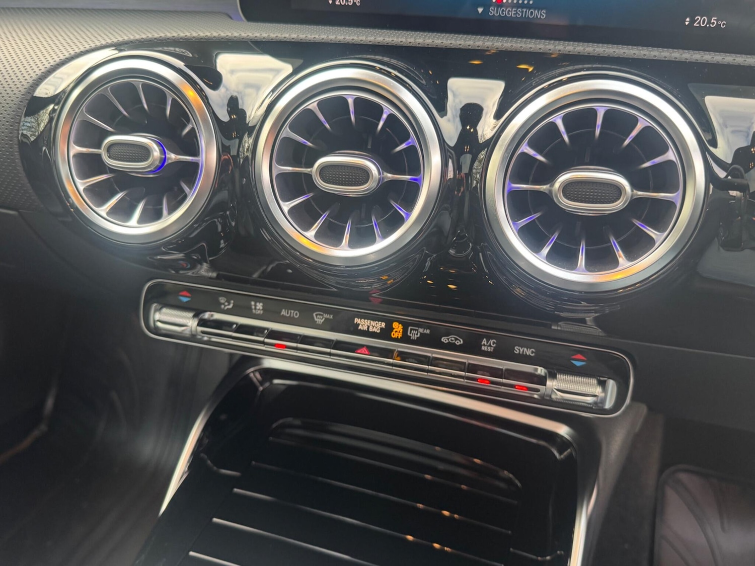 Used Mercedes-Benz A-Class 2019 for sale - 76657753: Photo 31