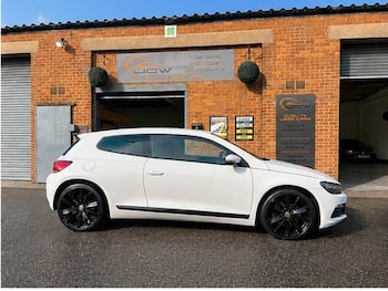 Used Volkswagen Scirocco 2012 for sale - 79649612: Photo