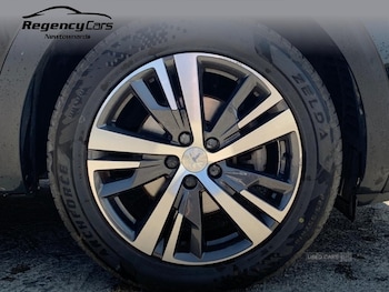 Used Peugeot 5008 2022 for sale - 79249311: Photo