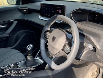 Used Peugeot 2008 2023 for sale - 77785157: Photo