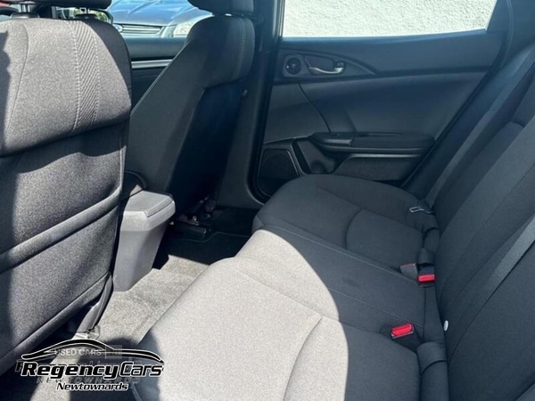 Used Honda Civic 2018 for sale - 76061082: Photo 14