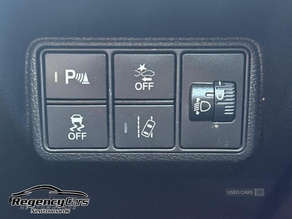 Used Honda Civic 2018 for sale - 76061082: Photo 19