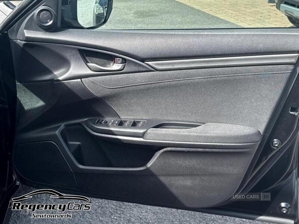 Used Honda Civic 2018 for sale - 76061082: Photo 24