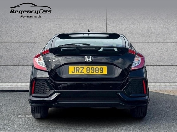 Used Honda Civic 2018 for sale - 76061082: Photo 5