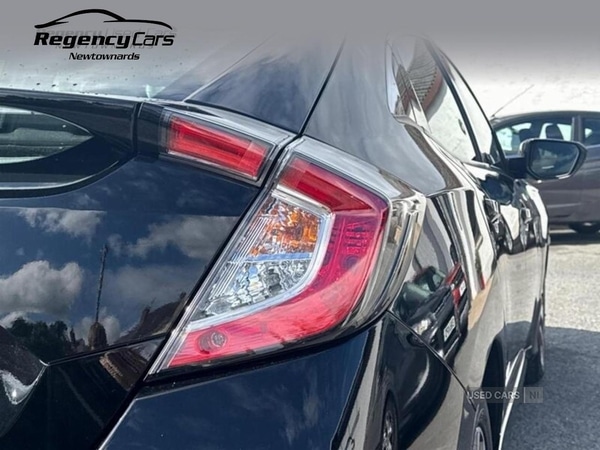 Used Honda Civic 2018 for sale - 76061082: Photo 52