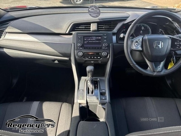 Used Honda Civic 2018 for sale - 76061082: Photo 9