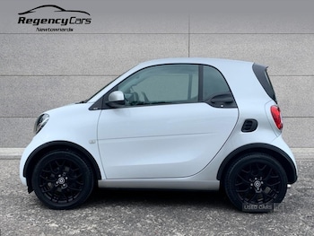 Used smart fortwo 2018 for sale - 75540548: Photo