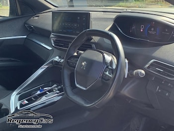 Used Peugeot 5008 2023 for sale - 78384948: Photo