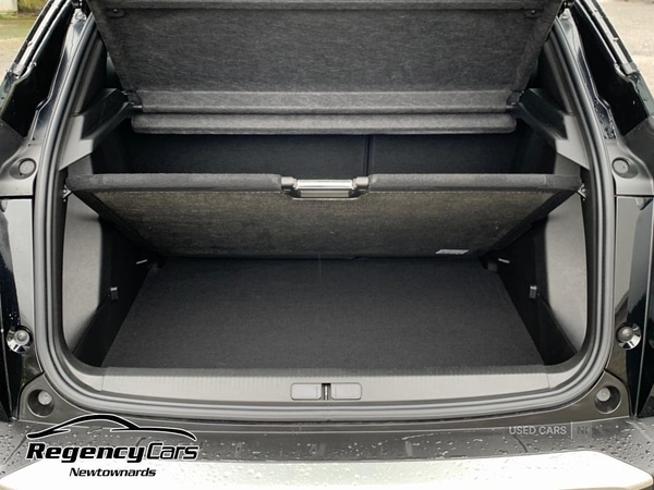 Used Peugeot E-2008 2022 for sale - 77396800: Photo 35