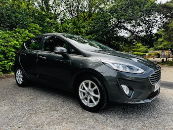 Used Ford Fiesta 2017 for sale - 78918696: Photo