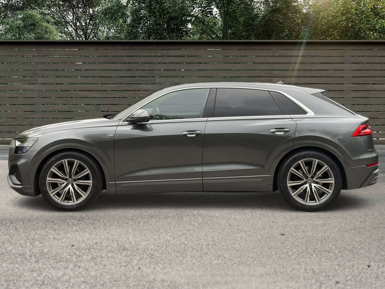Used Audi Q8 2020 for sale - 76363835: Photo 12