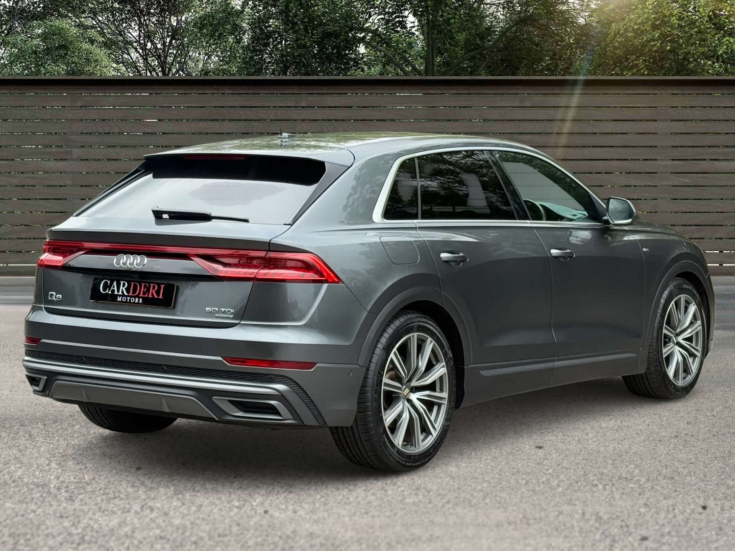 Used Audi Q8 2020 for sale - 76363835: Photo 16