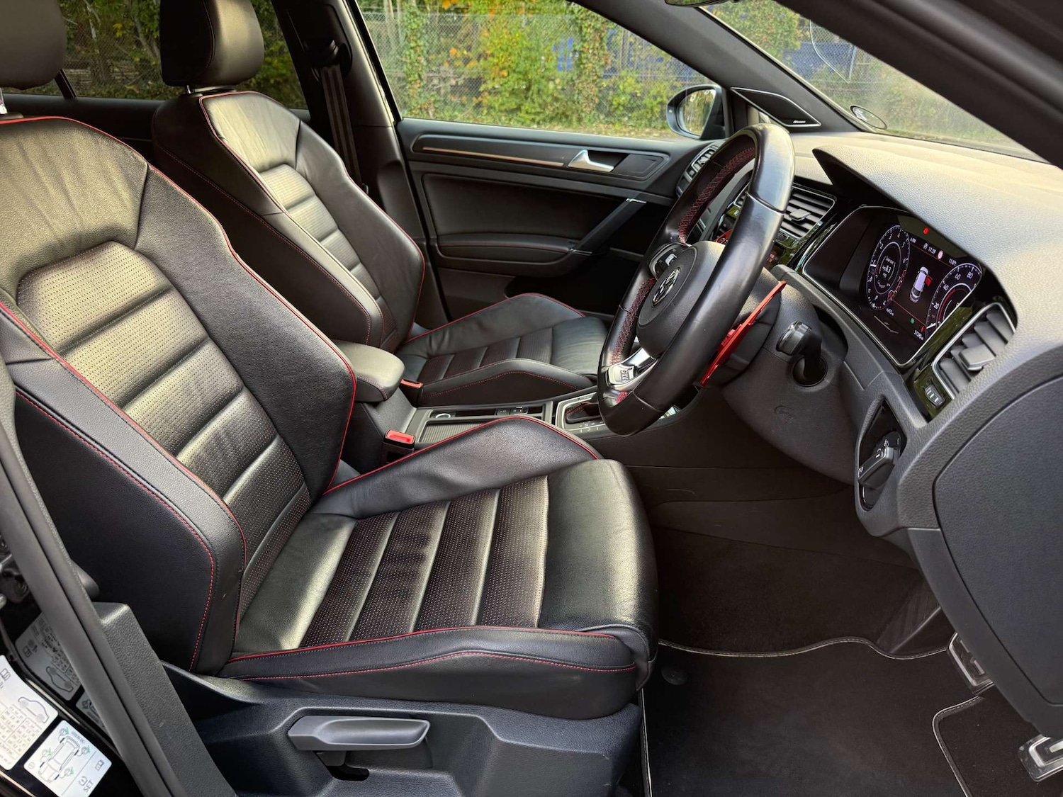 Used Volkswagen Golf 2019 for sale - 76278241: Photo 18