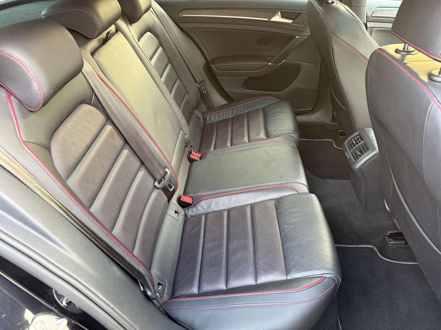 Used Volkswagen Golf 2019 for sale - 76278241: Photo 24