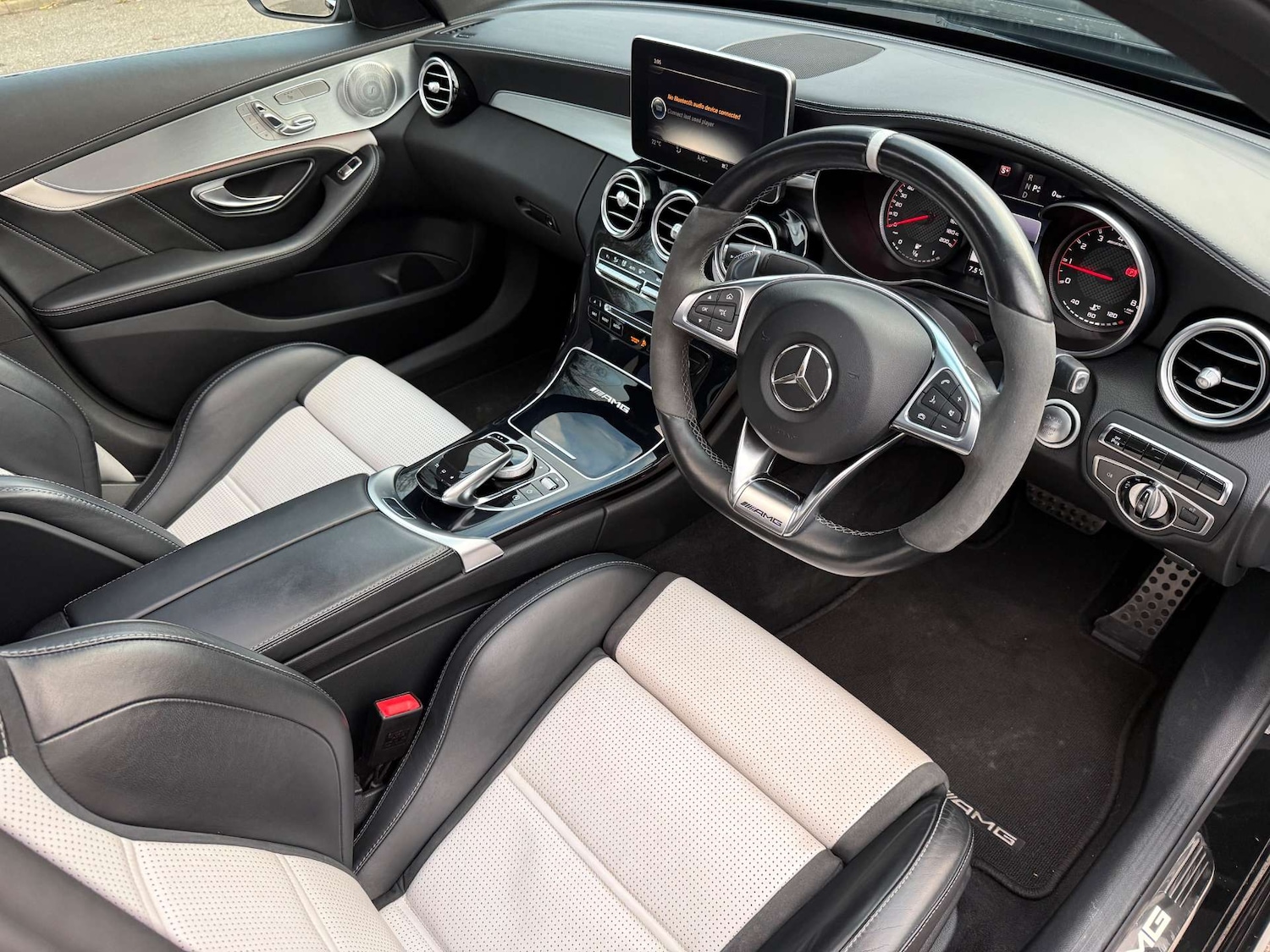 Used Mercedes-Benz C Class 2017 for sale - 76716401: Photo 17