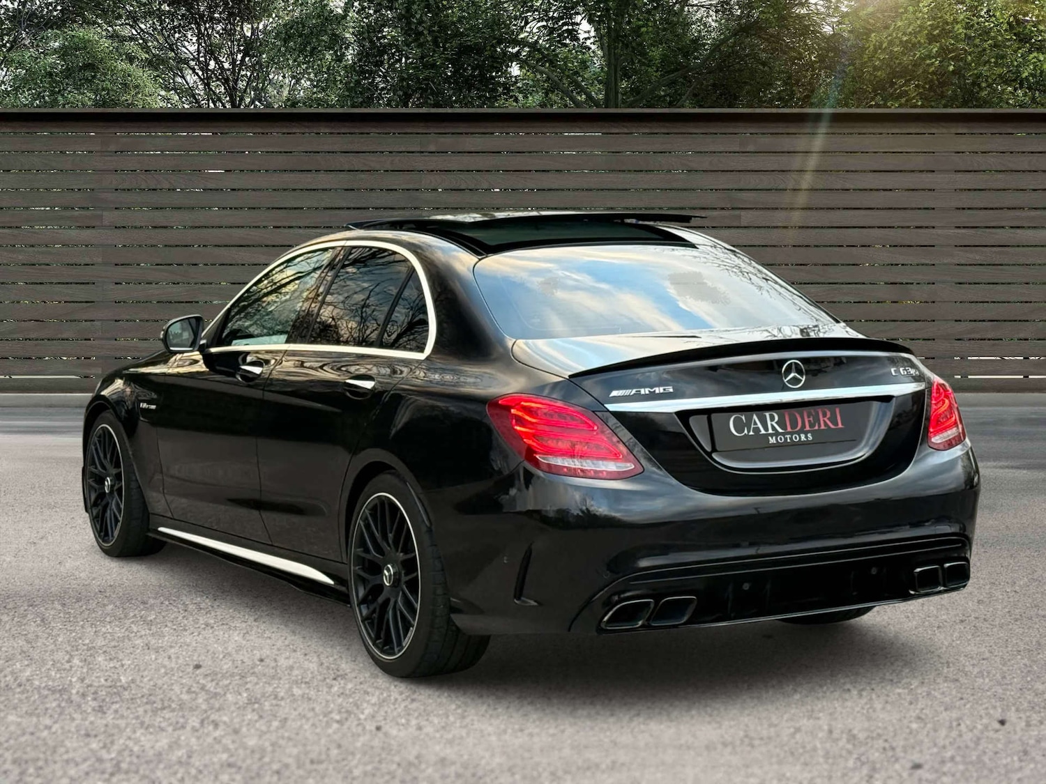 Used Mercedes-Benz C Class 2017 for sale - 76716401: Photo 3