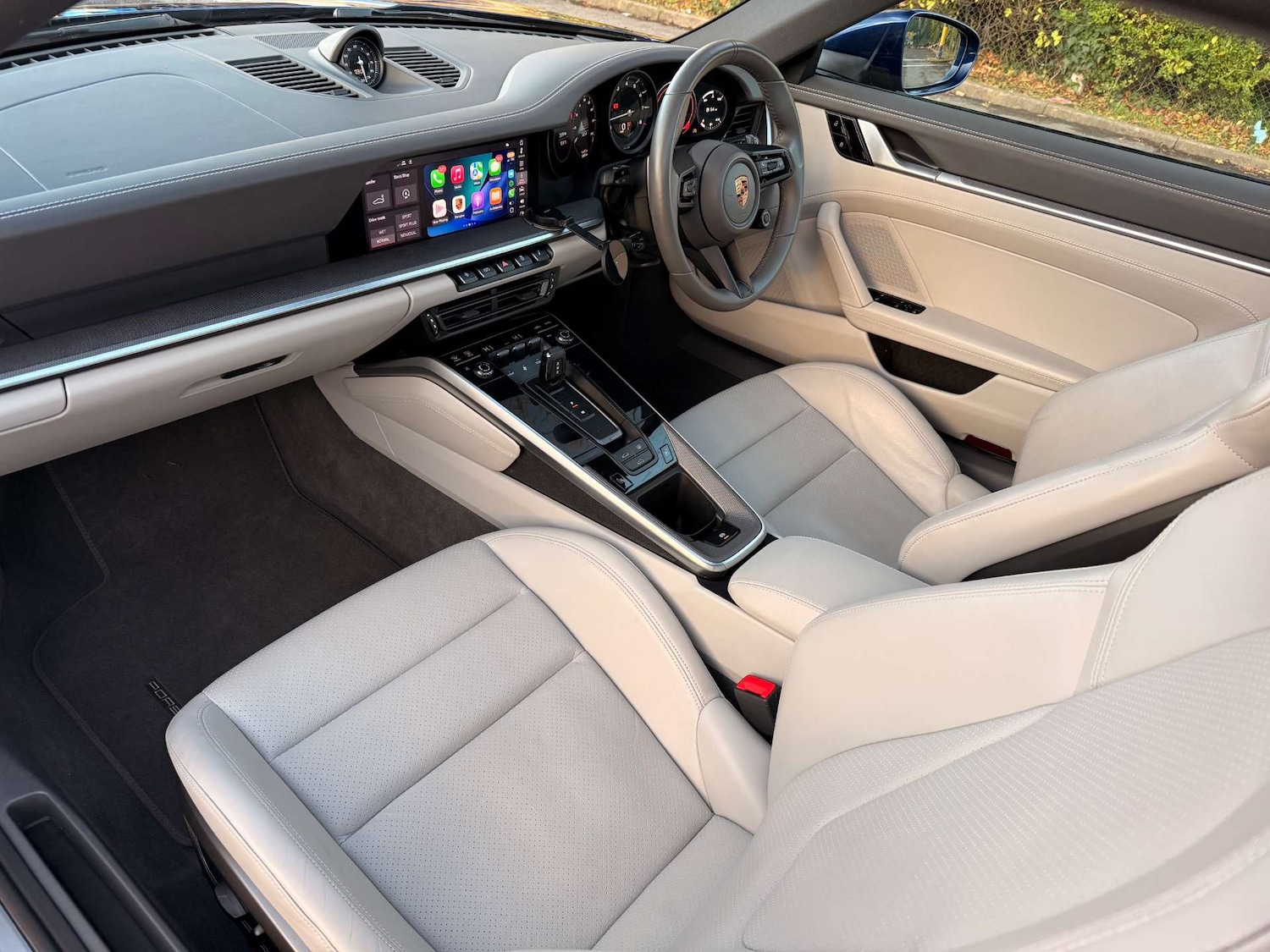 Used Porsche 911 2020 for sale - 76671731: Photo 24