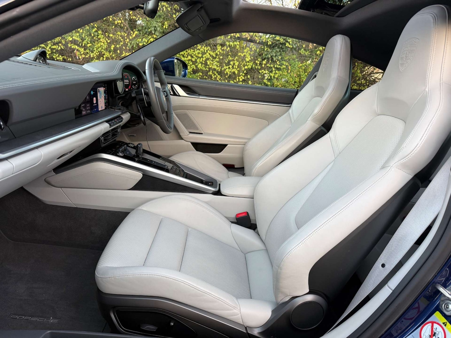 Used Porsche 911 2020 for sale - 76671731: Photo 25