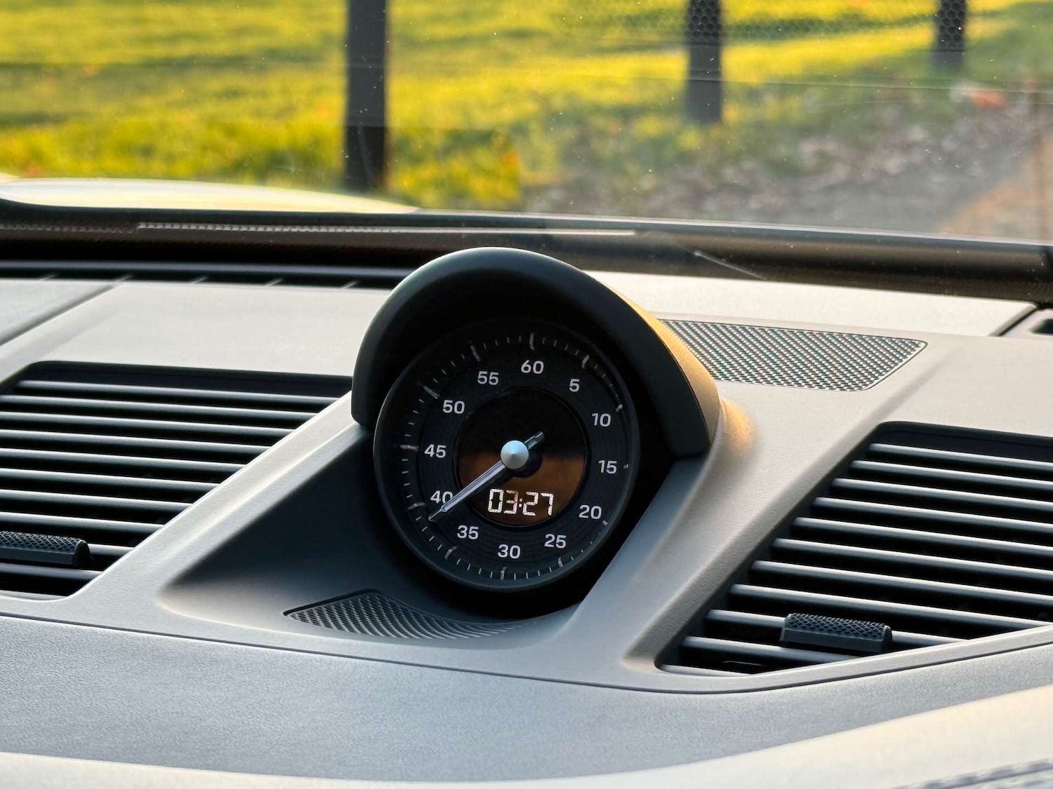 Used Porsche 911 2020 for sale - 76671731: Photo 39