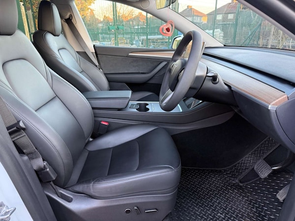 Used Tesla Model Y 2024 for sale - 75468312: Photo 18