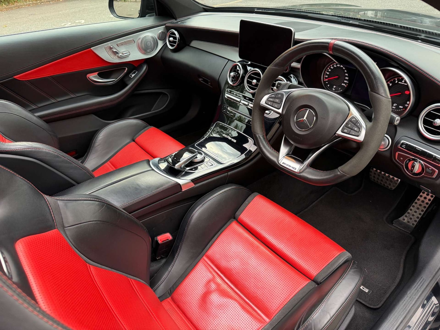 Used Mercedes-Benz C Class 2016 for sale - 76601759: Photo 16