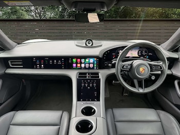 Used Porsche Taycan 2020 for sale - 75966403: Photo