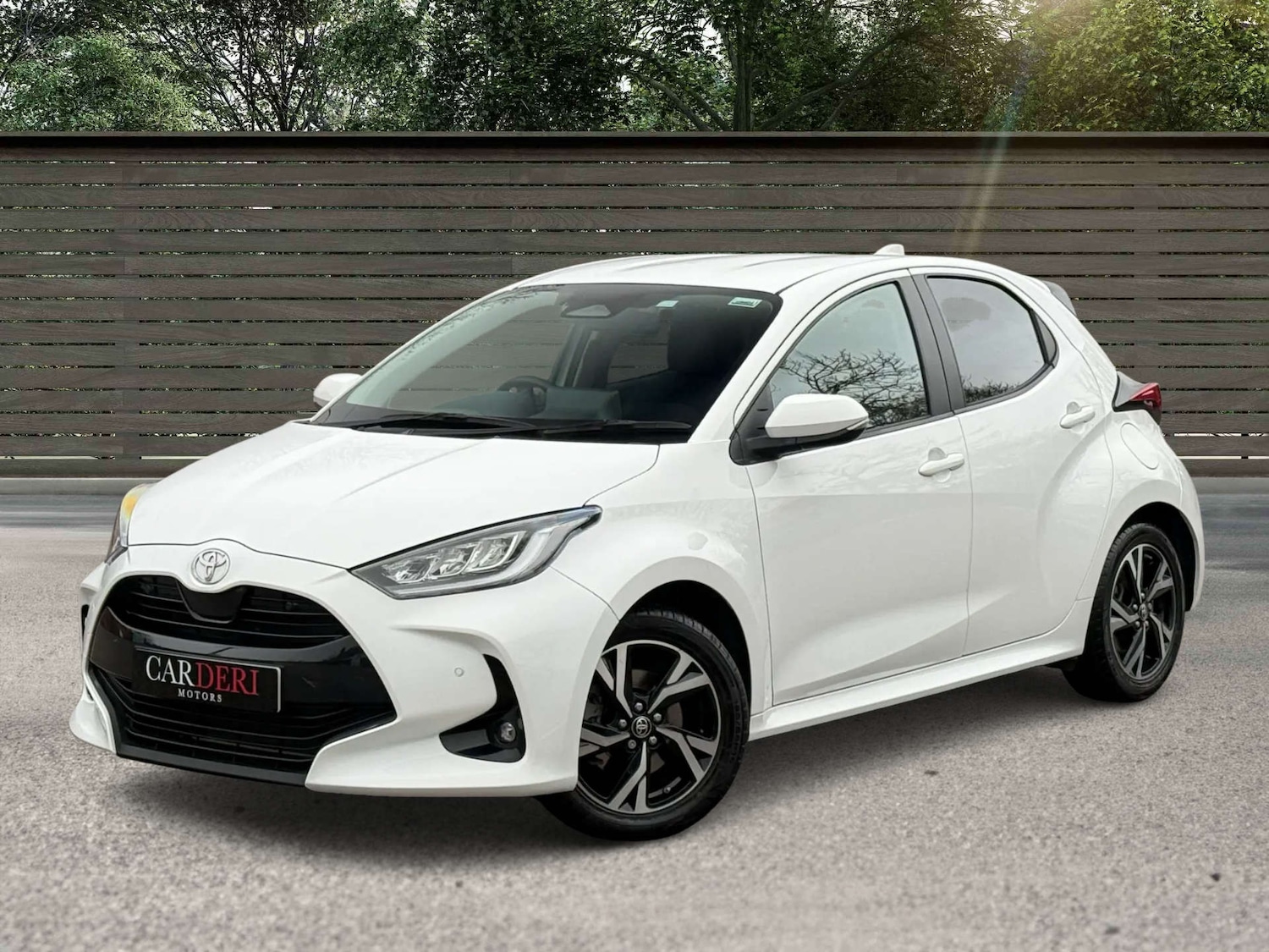 Used Toyota Yaris 2024 for sale - 76670476: Photo 11