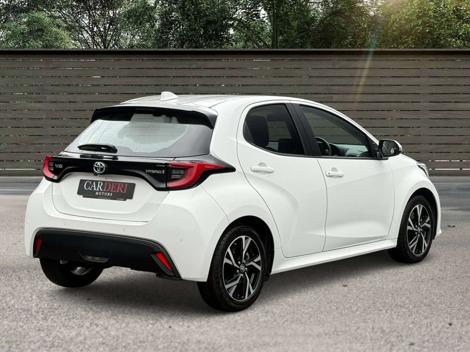 Used Toyota Yaris 2024 for sale - 76670476: Photo 16