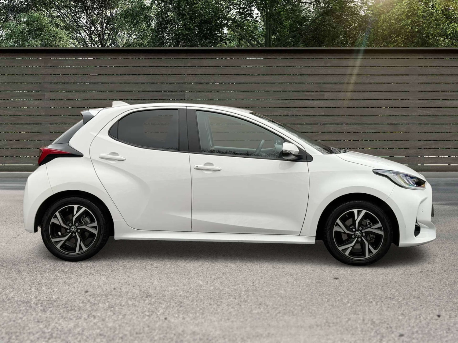 Used Toyota Yaris 2024 for sale - 76670476: Photo 5