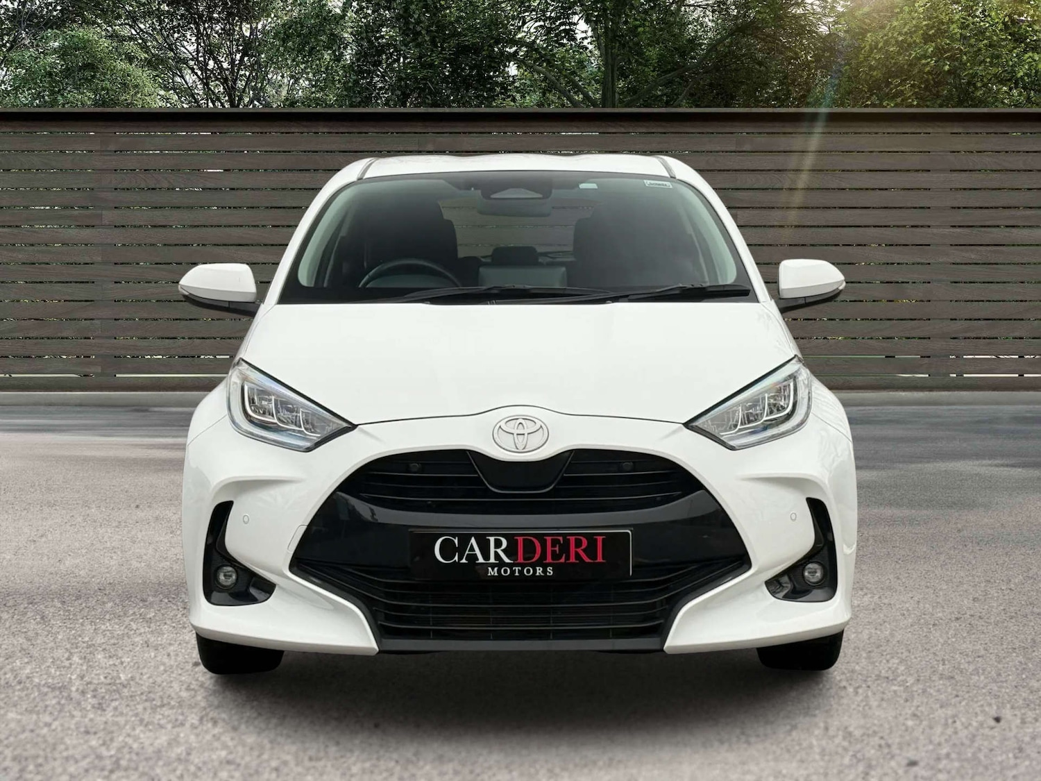 Used Toyota Yaris 2024 for sale - 76670476: Photo 8