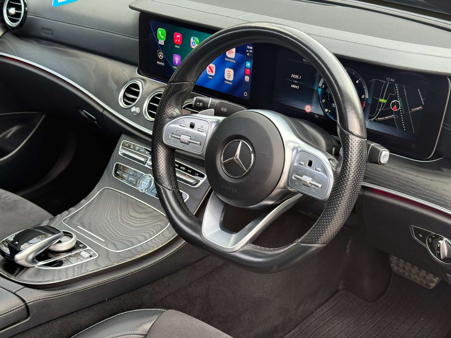 Used Mercedes-Benz E Class 2020 for sale - 76527099: Photo 2